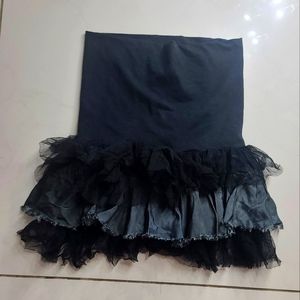 Free people skirt can be worn as a tube top xs